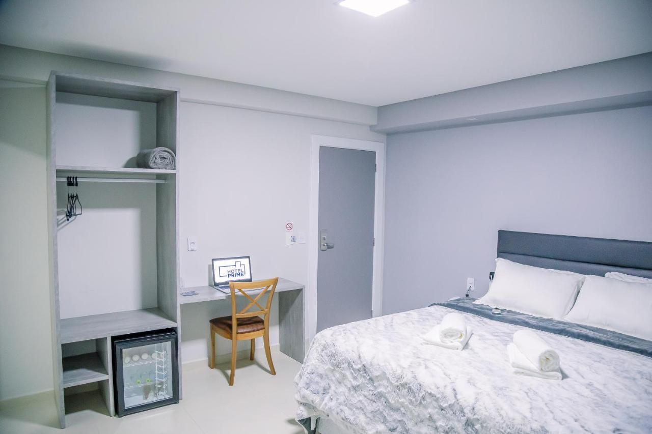 Hotel Prime Executive กัมโปส นอโวส ภายนอก รูปภาพ